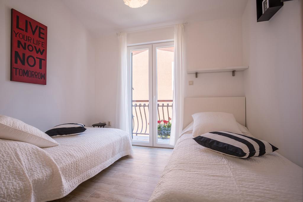 Apartments Oleandar ロゴズニッツァ 部屋 写真