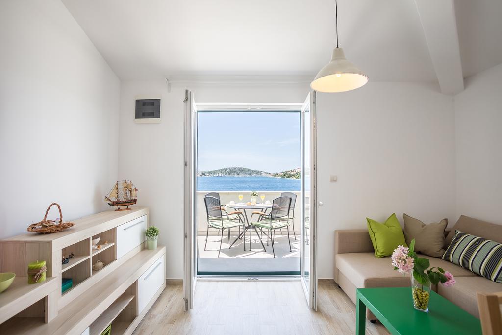 Apartments Oleandar ロゴズニッツァ 部屋 写真