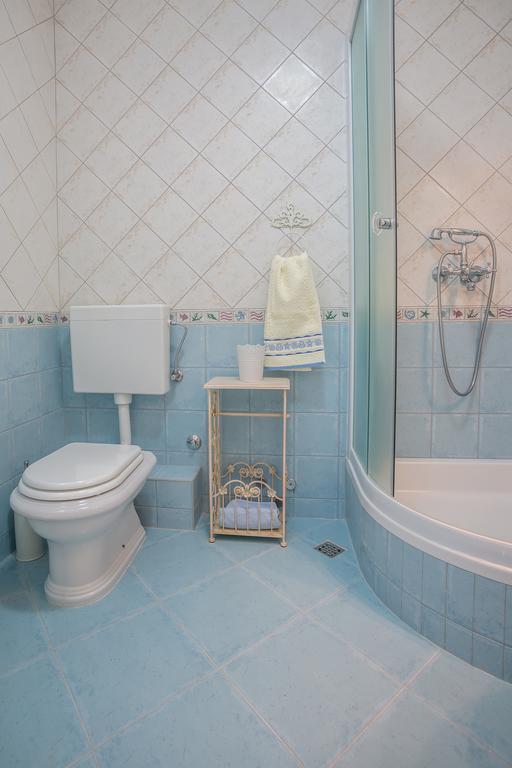 Apartments Oleandar ロゴズニッツァ 部屋 写真