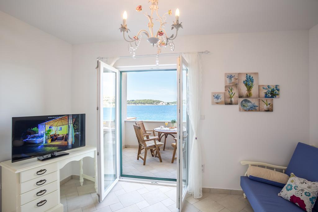 Apartments Oleandar ロゴズニッツァ 部屋 写真